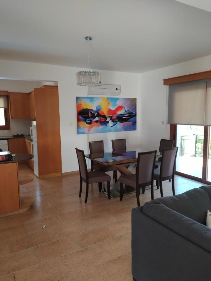 Marilia 1 Villa Polis Dış mekan fotoğraf